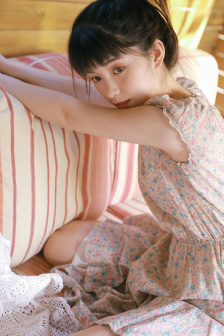 善良的人妻被部长侵犯